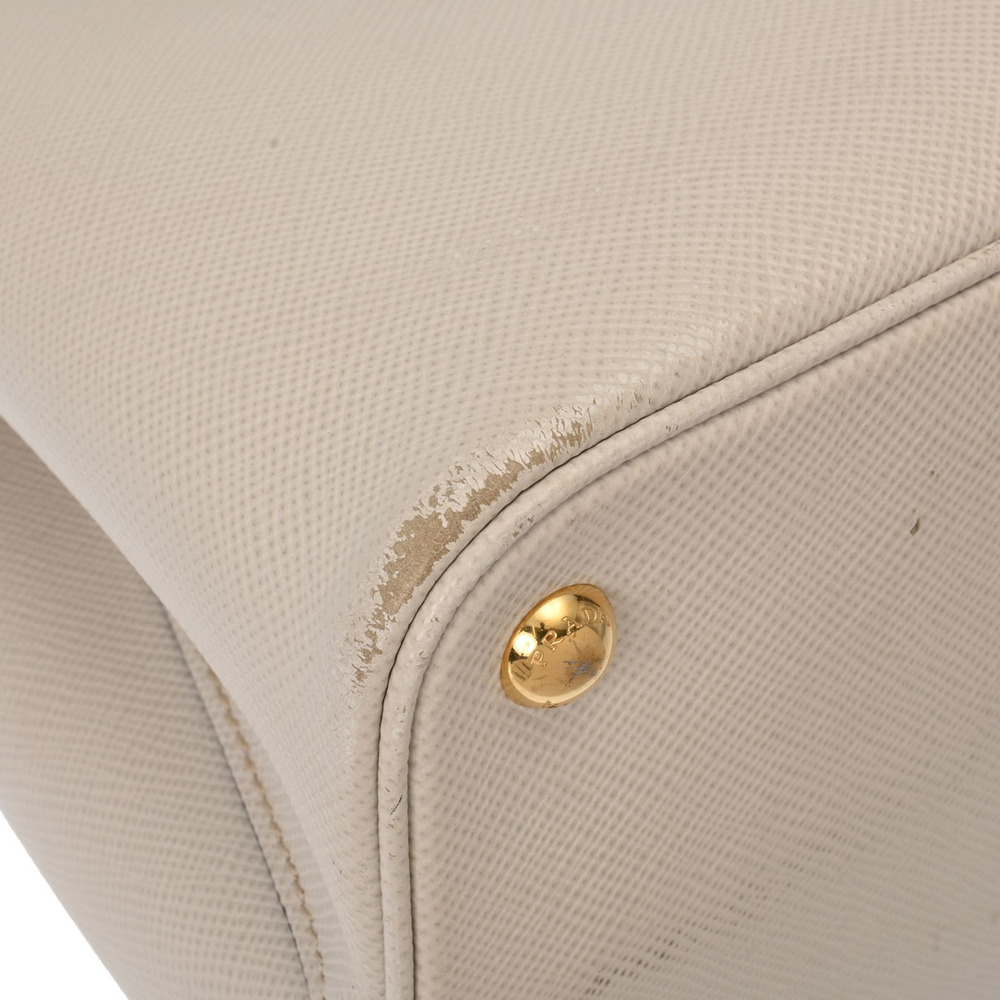 Prada Off Tote White Saffiano Bag - Picture 6 of 11